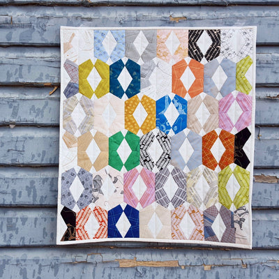 Glass Beads Mini Quilt - A Free EPP Quilt Pattern