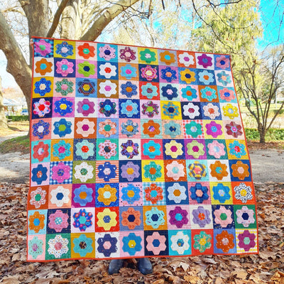 Florin Quilt - An EPP Hexie Flower Quilt in 5 Ways