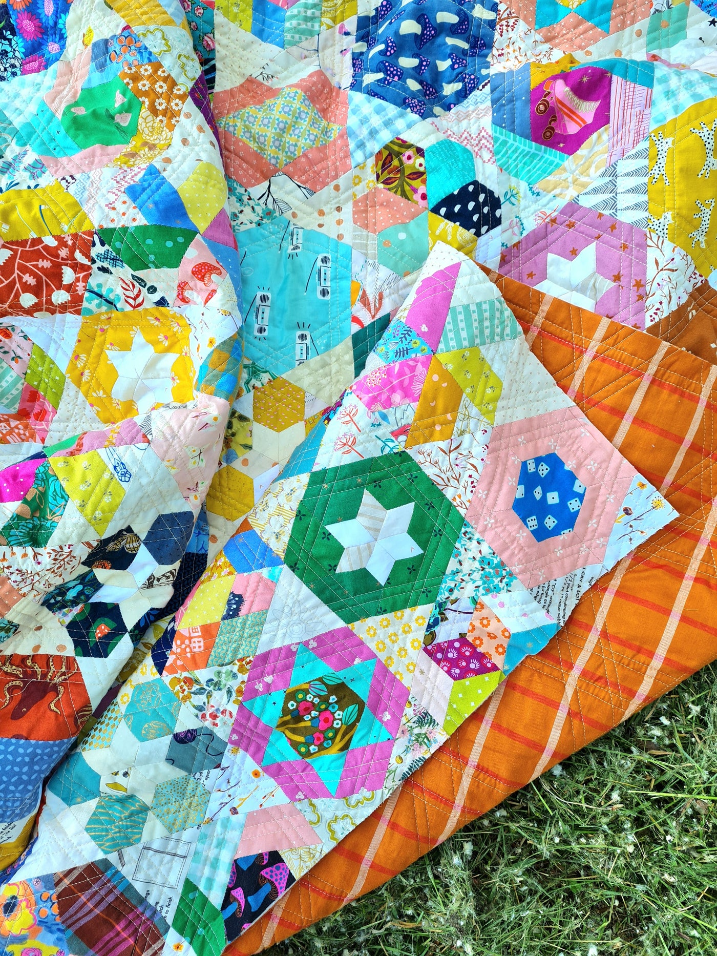 Hexie Harvest Quilt Joining Triangles