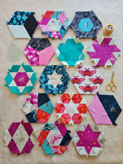 Hexie Harvest Quilt Joining Triangles