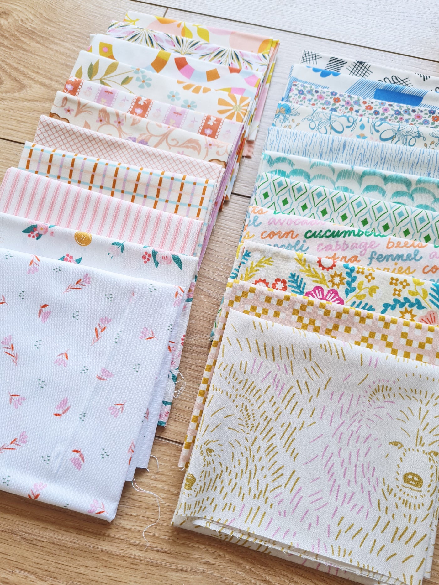 Low Volume Fat Quarter Bundle - 22 prints